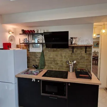 L'hirondelle Apartmán *