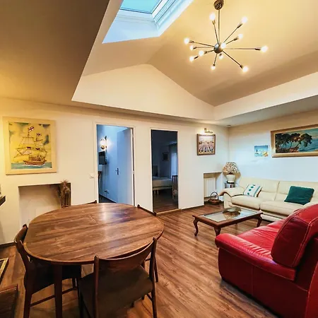 L'hirondelle Apartment